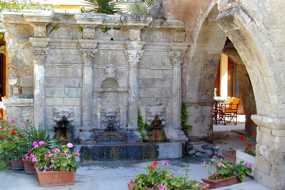 Rimondi-fontein in Rethymnon, Kreta, Griekenland