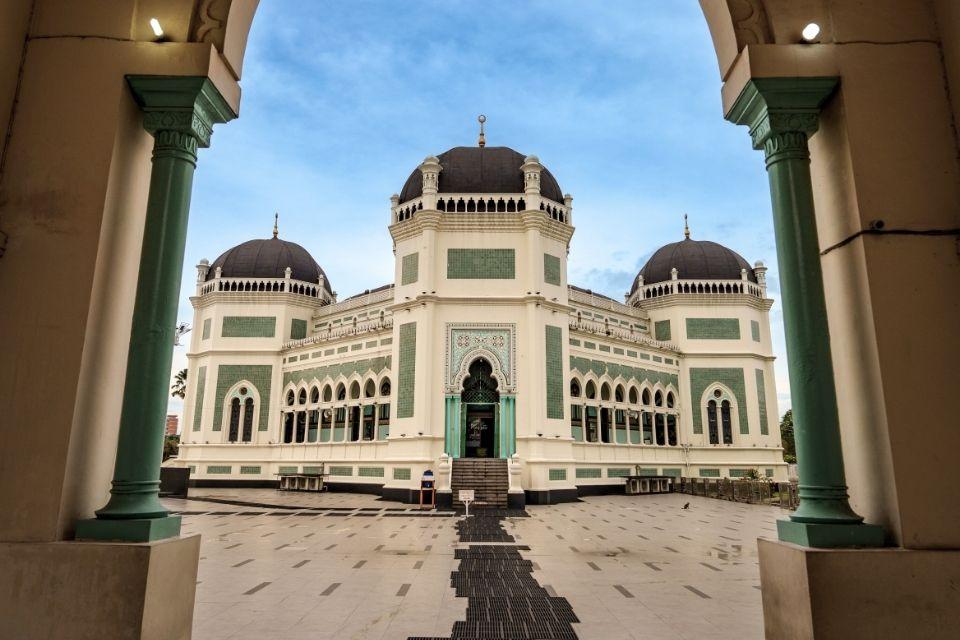 Grote Moskee in Medan, Sumatra, Indonesië