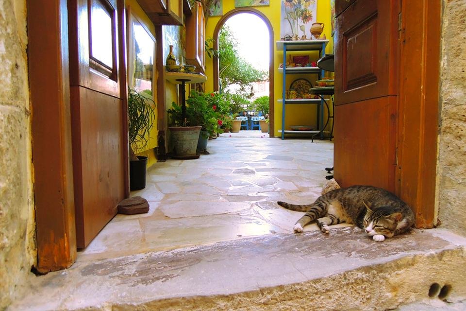 Straatbeeld in oude centrum Chania, Kreta, Griekenland