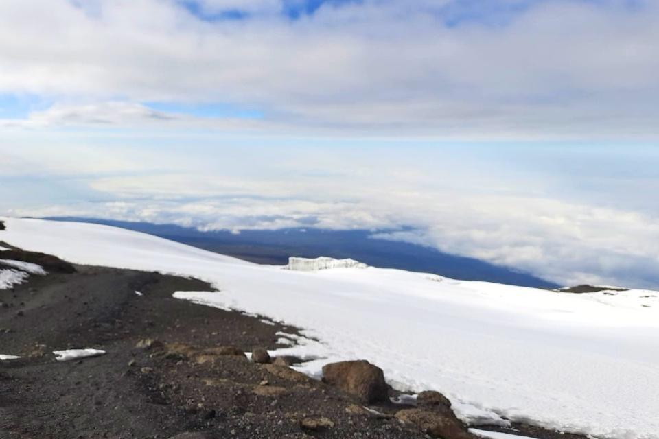 Uitzicht vanaf de Kilimanjaro, Tanzania | Foto: Wim en Wilma Eisses
