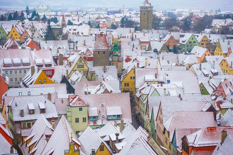 Rothenburg ob der Tauber, Duitsland, in de sneeuw, rond kerst