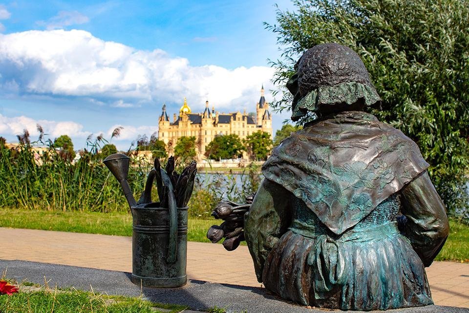 Zicht op Schloss Schwerin, Duitsland 