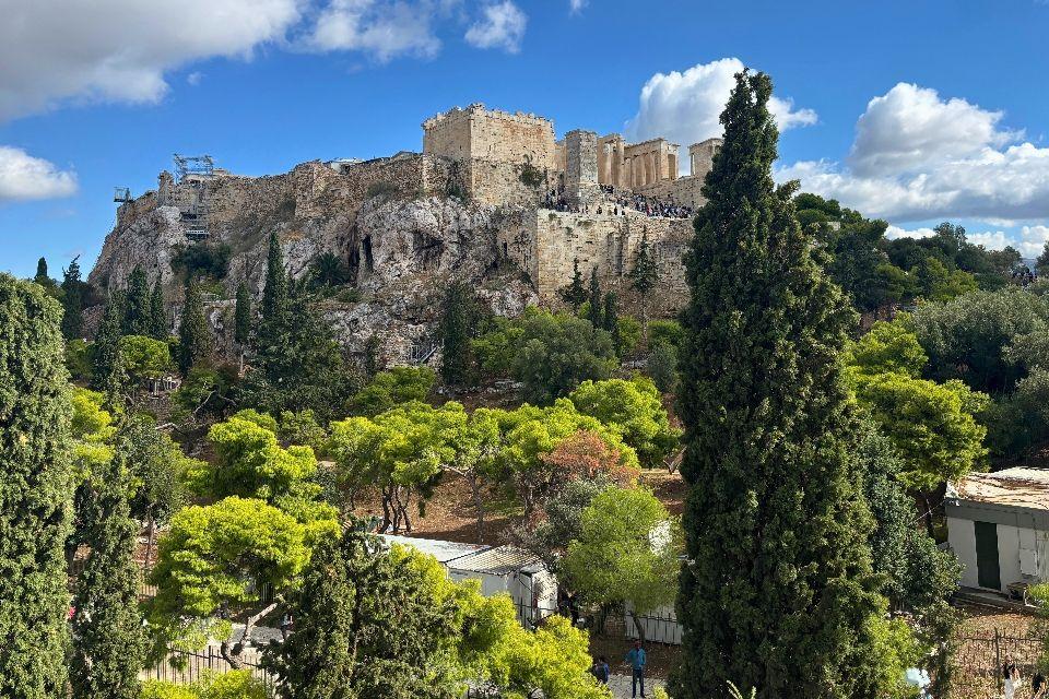 Akropolis van Athene met bovenop het Parthenon