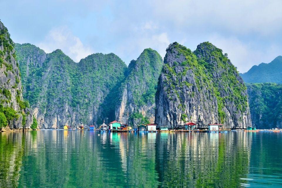 Lan Ha Bay Vietnam