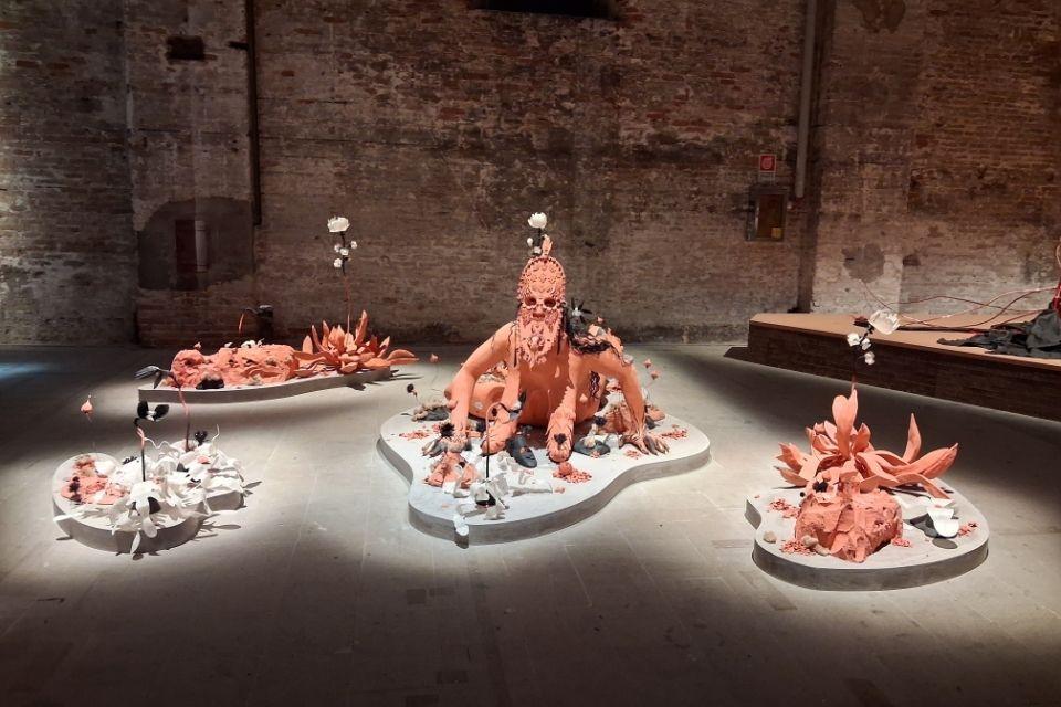 Rajni Perera, Efflorescense/The Way We Wake, 2026 | Foto KaperGerlings