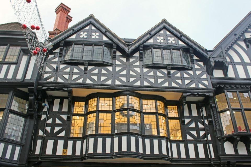 The Rows in Chester tijdens kerst in Groot-Brittannië