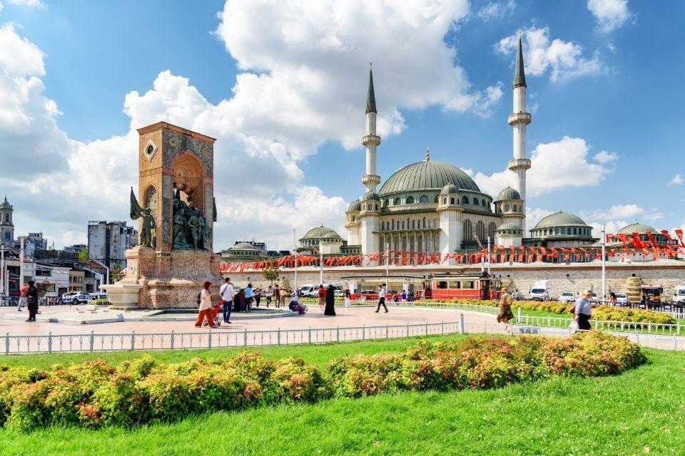 Het Taksimplein in Istanbul Turkije
