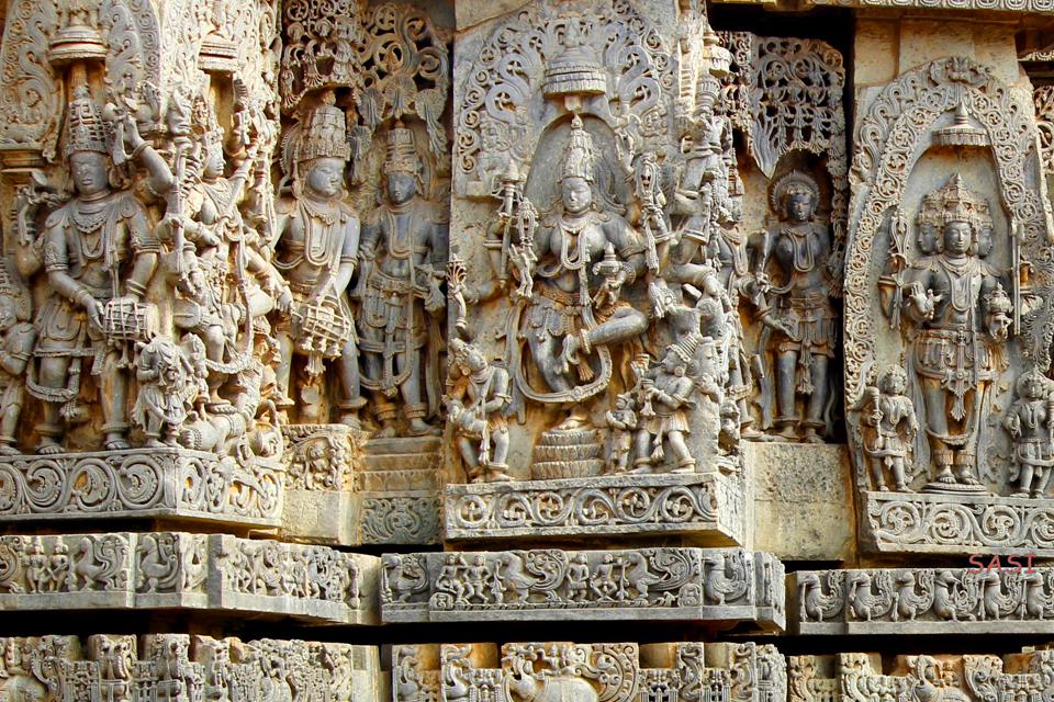 Detail van de tempel van Belur in India