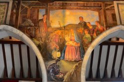 The Nativity door Vanessa Bell van de Bloomsbury Group in Berwick Church, Groot-Brittannië
