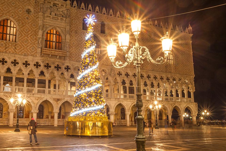 San Marcoplein met kerst, Venetië, Italië