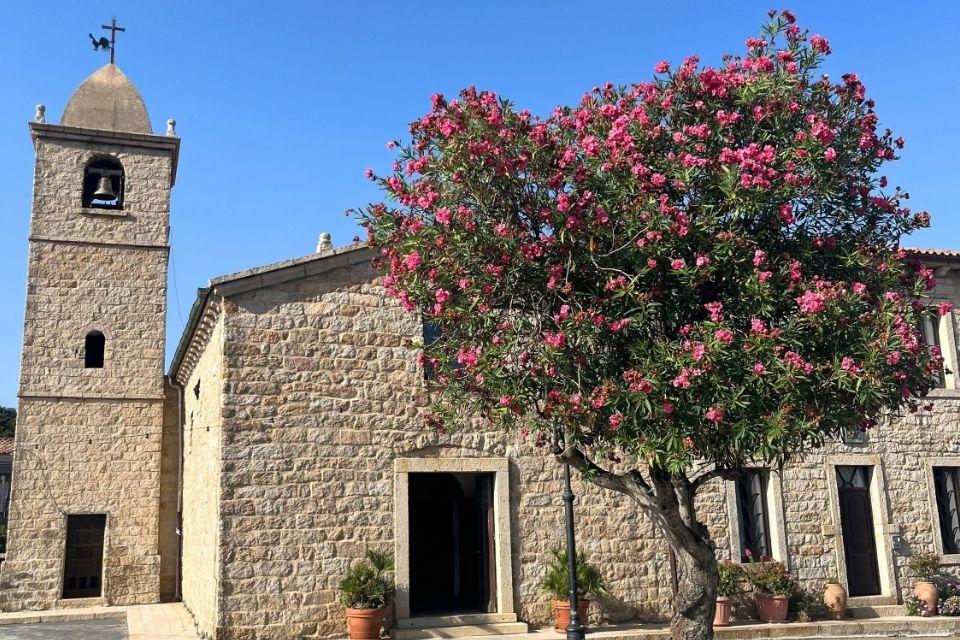 Chiesa di San Pantaleo Noord-Sardinië, Italië | Foto: reisexpert Germa