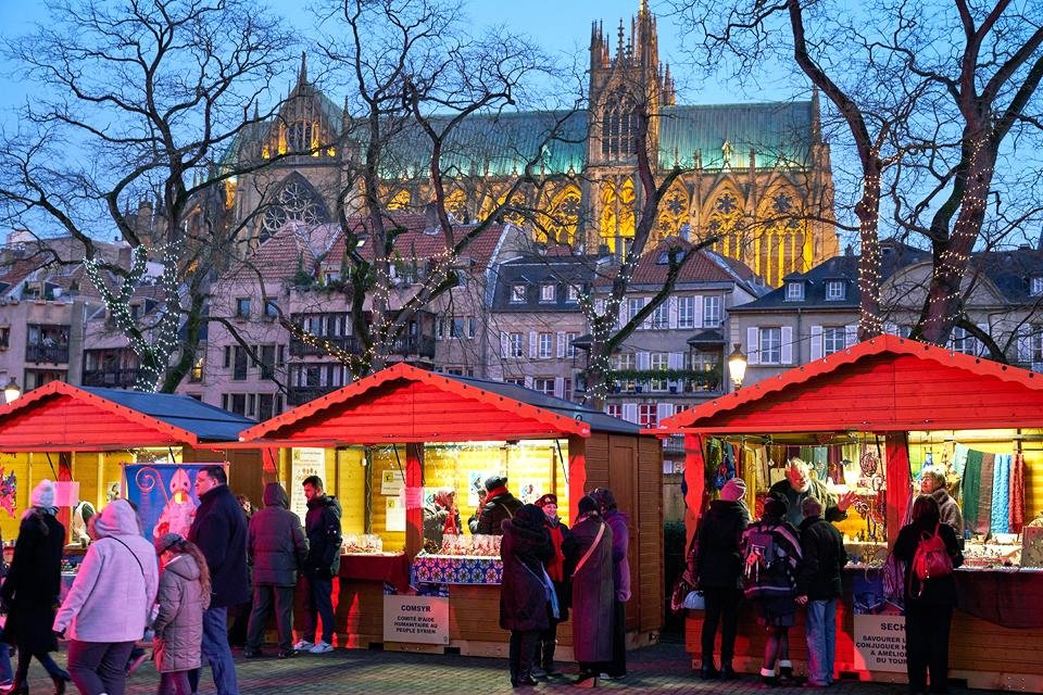 Kerstmarkt in Metz, Frankrijk