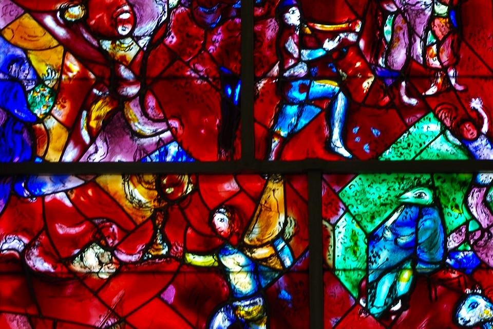 Glasvenster Chagall in Chichester Cathedral, Groot-Brittannië