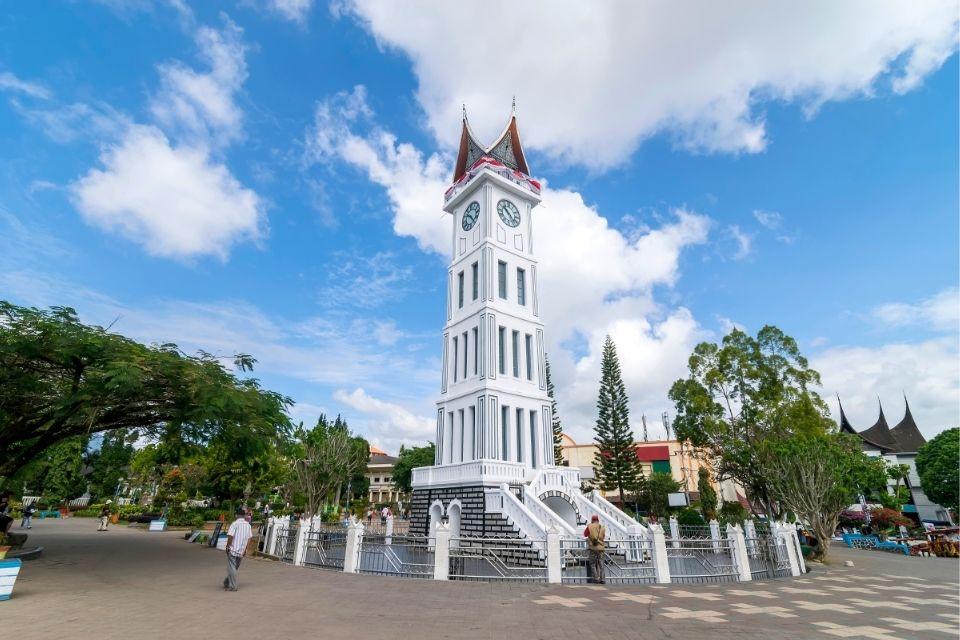 Klokkentoren in Bukittinggi, Sumatra, Indonesië