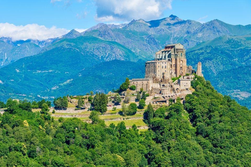 Het mysterieuze klooster Sacra di San Michele Italië
