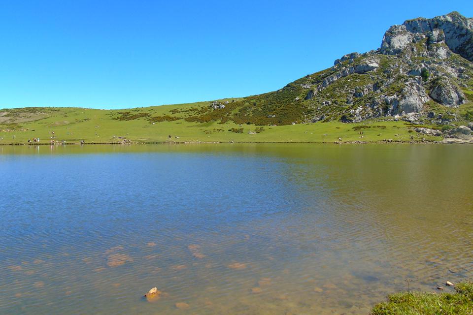 Picos de Europa, gletsjermeer Lagos de Covadonga, Spanje 