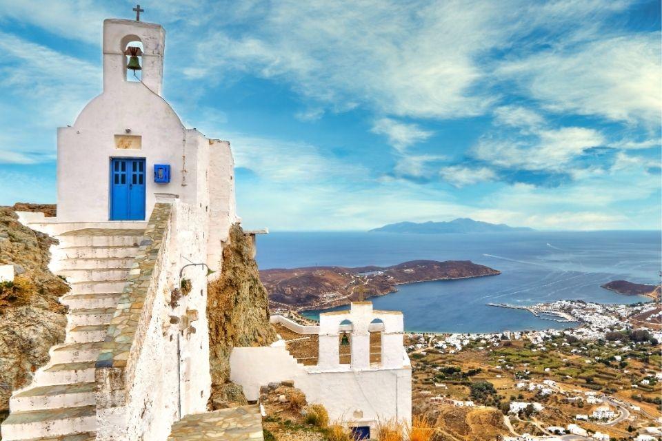 Agios Konstantinos op Serifos, Cycladen