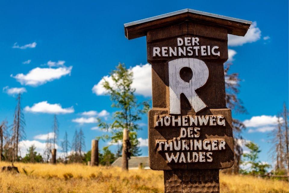 Der Rennsteig in het Thüringer Wald Duitsland