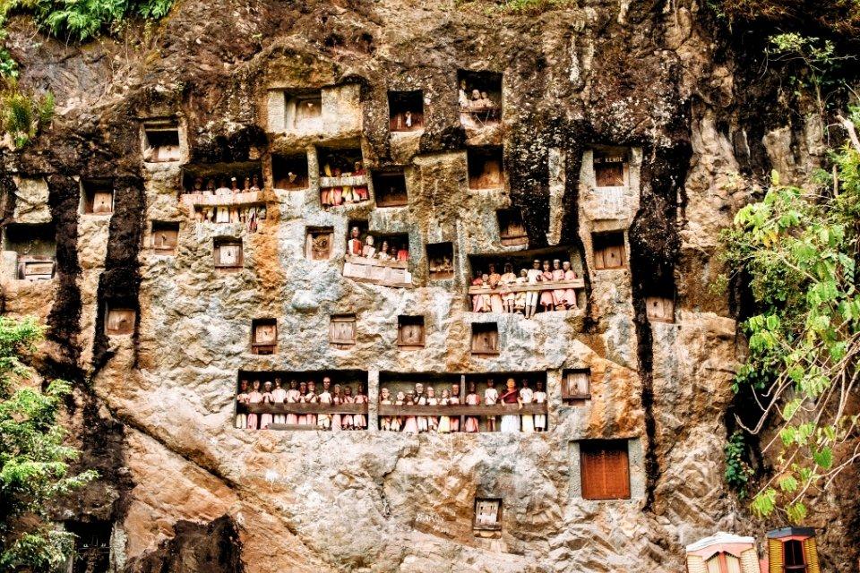 Tau Tau-standbeelden in Lemo, Sulawesi, Indonesië