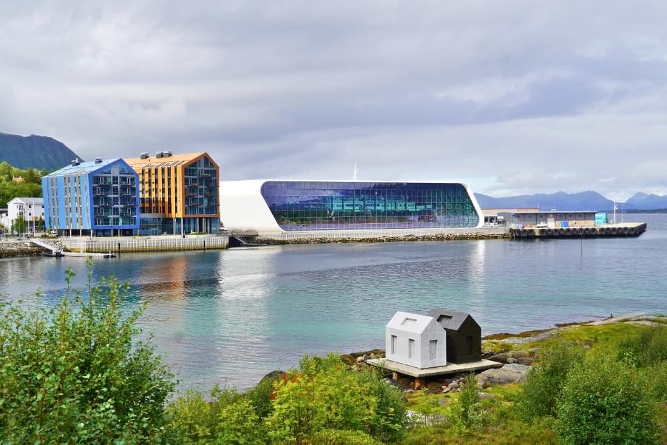 Het Hurtigrutenmuseum in Stokmarknes, Lofoten, Noorwegen | Foto: Christine Baglo/Visitnorway.com
