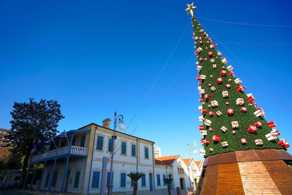 Kerstboom in Larnaka, Cyprus