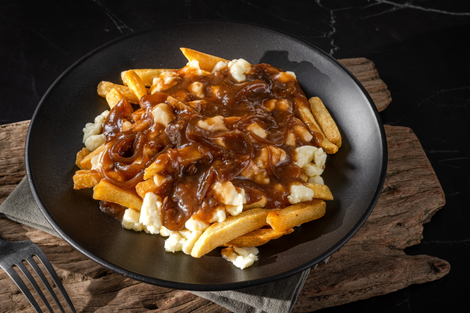 Poutine, Canada