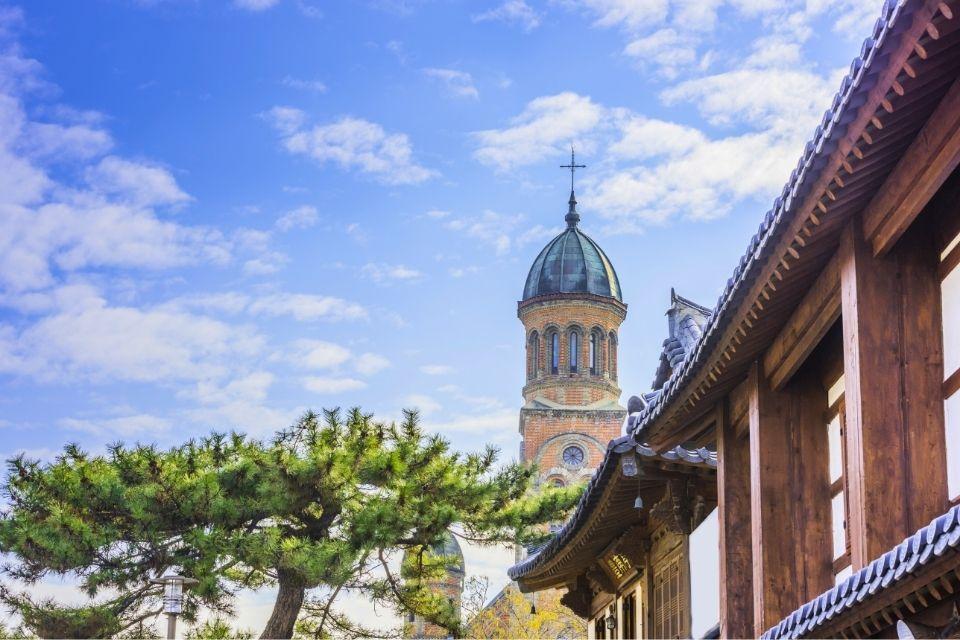 De Jeondong-kathedraal in Jeonju, Zuid-Korea