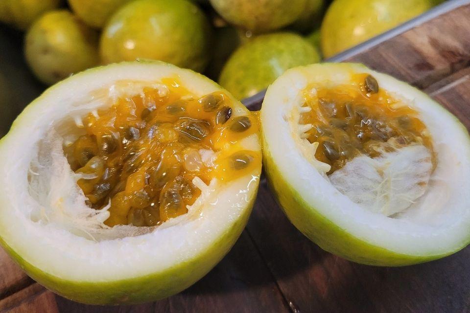 Gele passievrucht, Indonesië