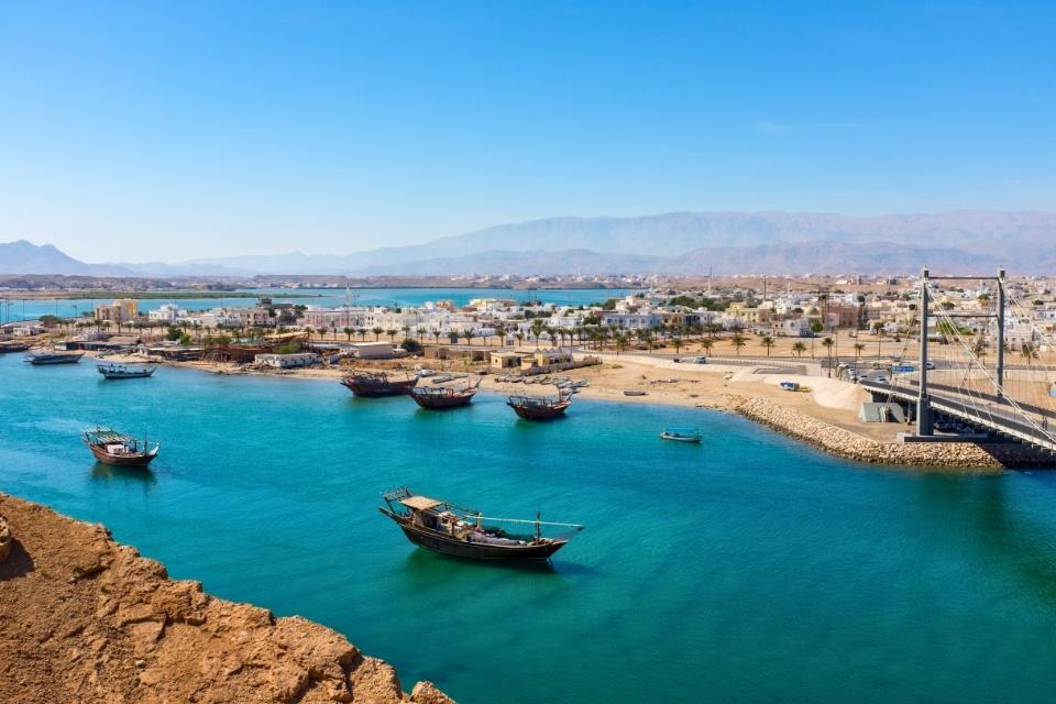 Traditionele dhow-schepen in Sur, Oman