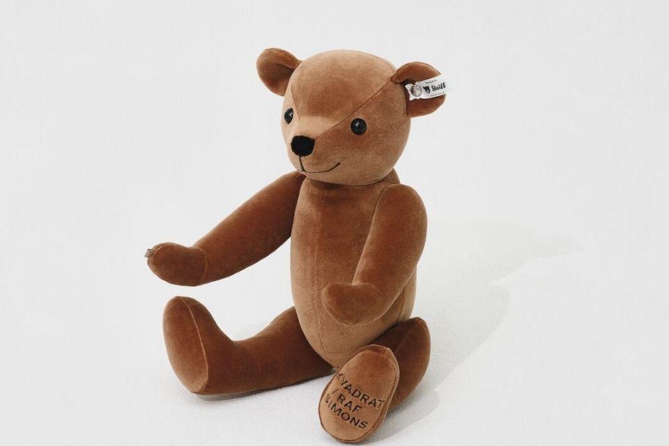 KVADRAT/RAF SIMONS KIDS, Asator velvet teddy bear Courtesy of Kvadrat