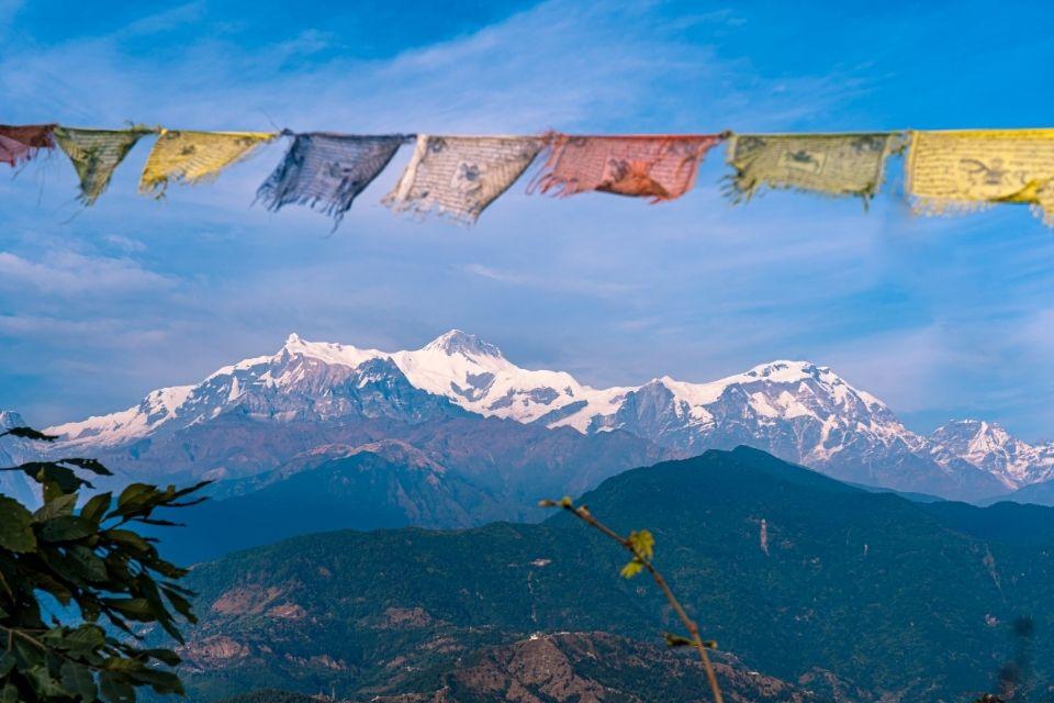 Zicht op de toppen van Annapurna in Nepal