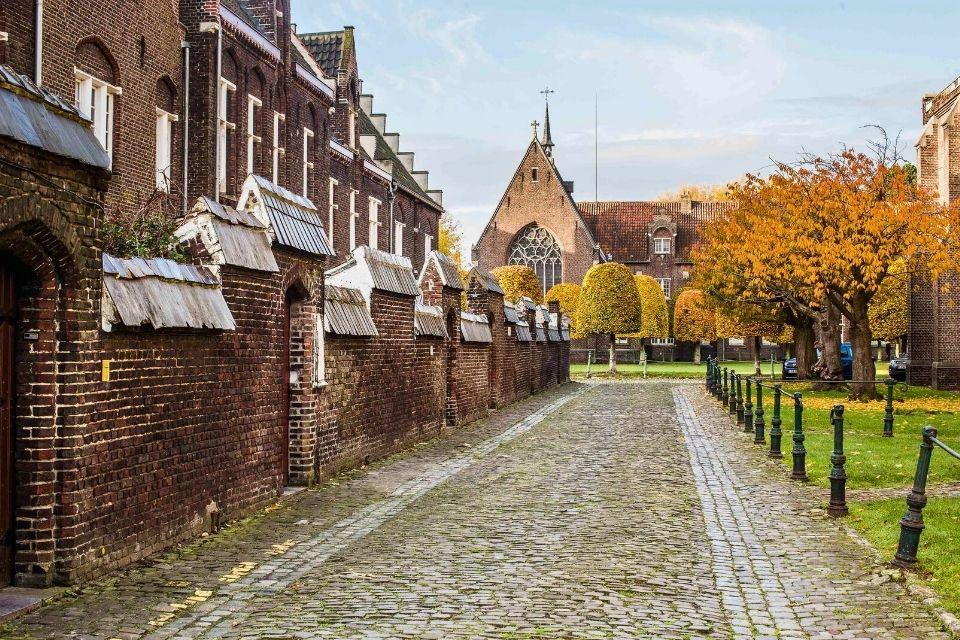 Groot Begijnhof in Gent | foto © Stad Gent - Dienst Toerisme België