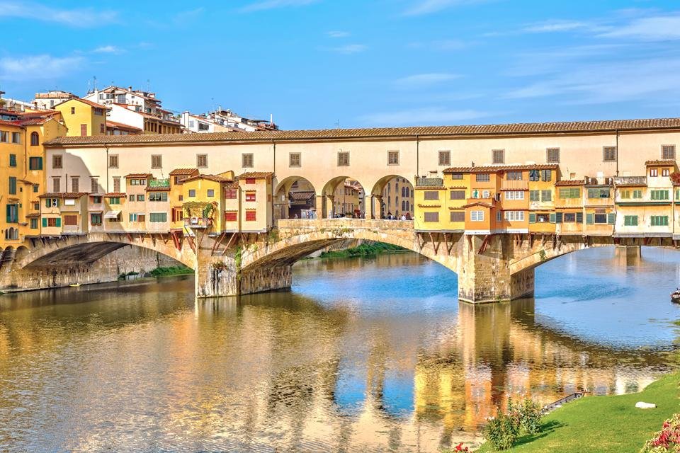 De brug Ponte Vecchio in Florence, Toscane, Italië