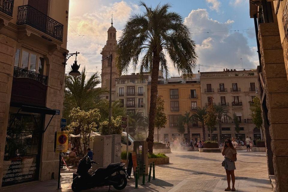 Plaza de la Reina in Valencia Spanje