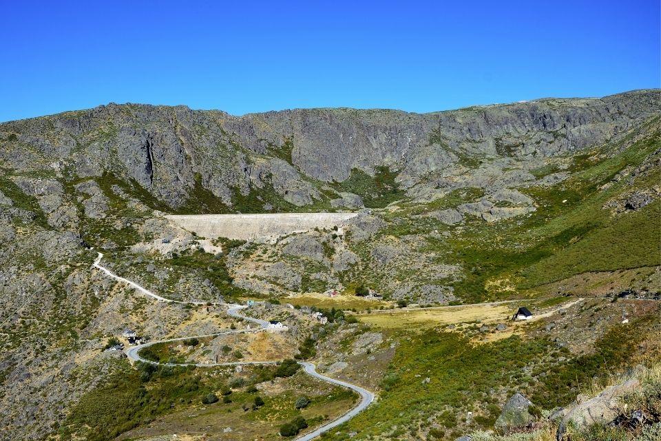 Gletsjervallei in Serra da Estrela, Portugal