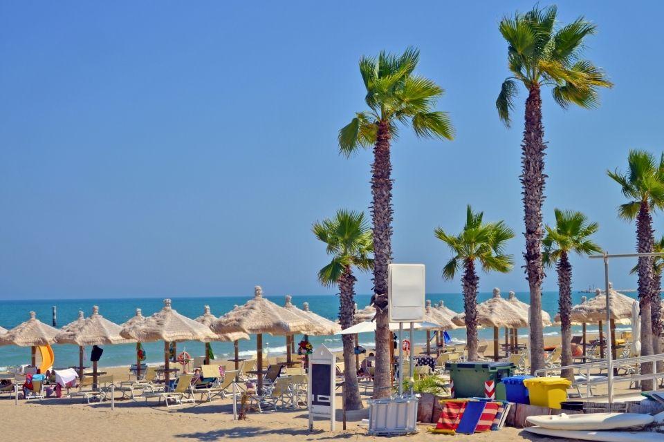 Riviera delle Palme Grottomare Marken Italië