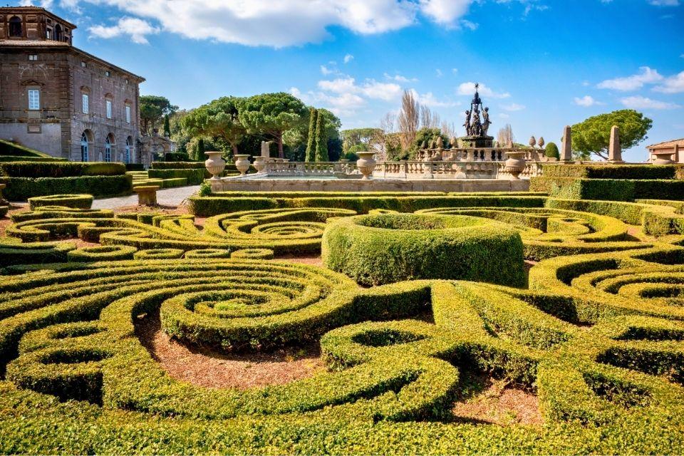 De tuin van Villa Lante in Bagnaia Italië
