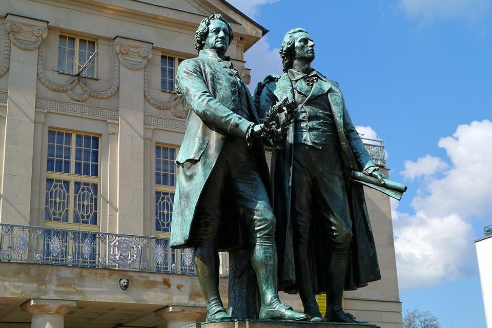 Goethe und Schiller Denkmal in Weimar, Duitsland