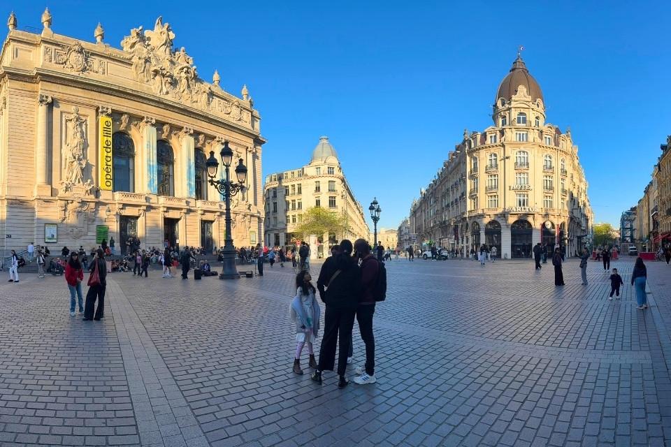 Het Place du Théâtre in Lille, Frankrijk | Foto: reisexpert Niels