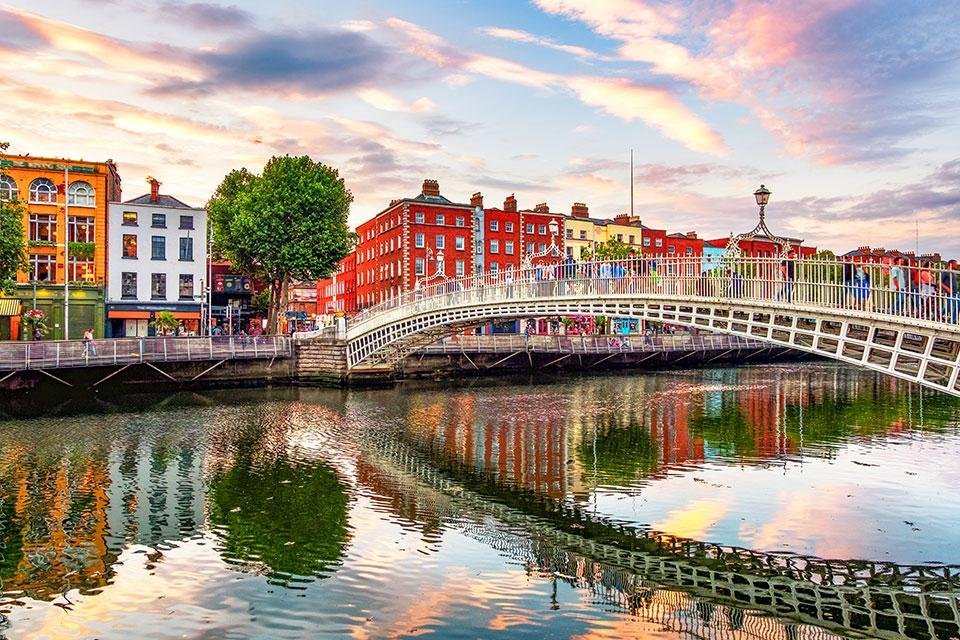 Ha'Penny Bridge in Dublin, Ierland