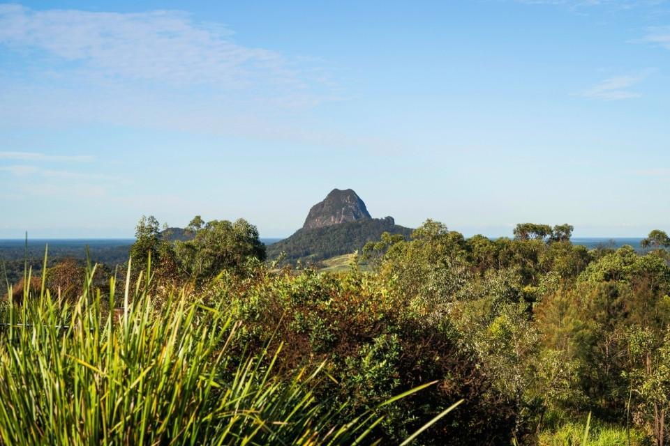 Mount Ngungun in de Glass House Mountains, Australië