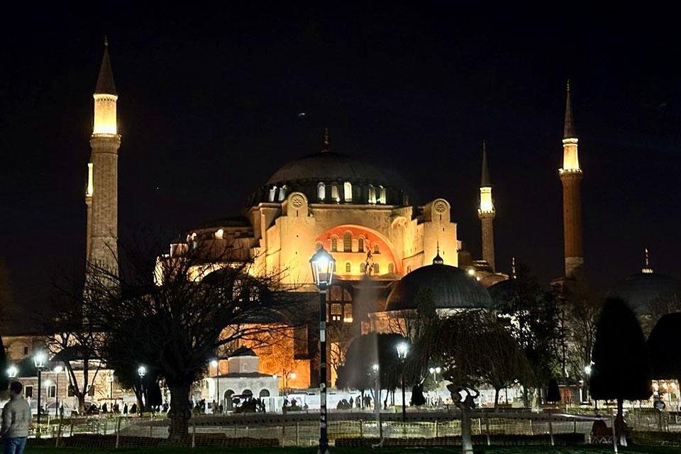 Ayasofya by night, Istanbul, Turkije | Foto: reisleidster Claudia