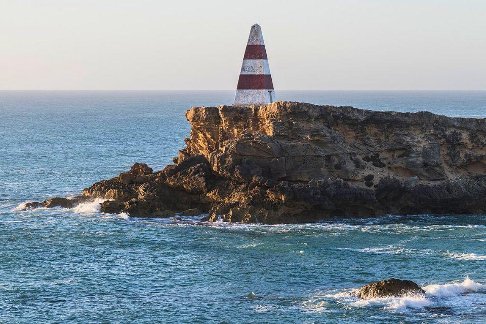 Obelisk Coastal Trail Robe Australië