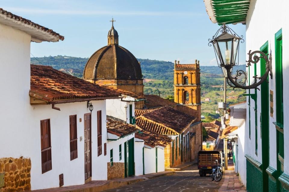 Witte huisjes in Barichara, Colombia