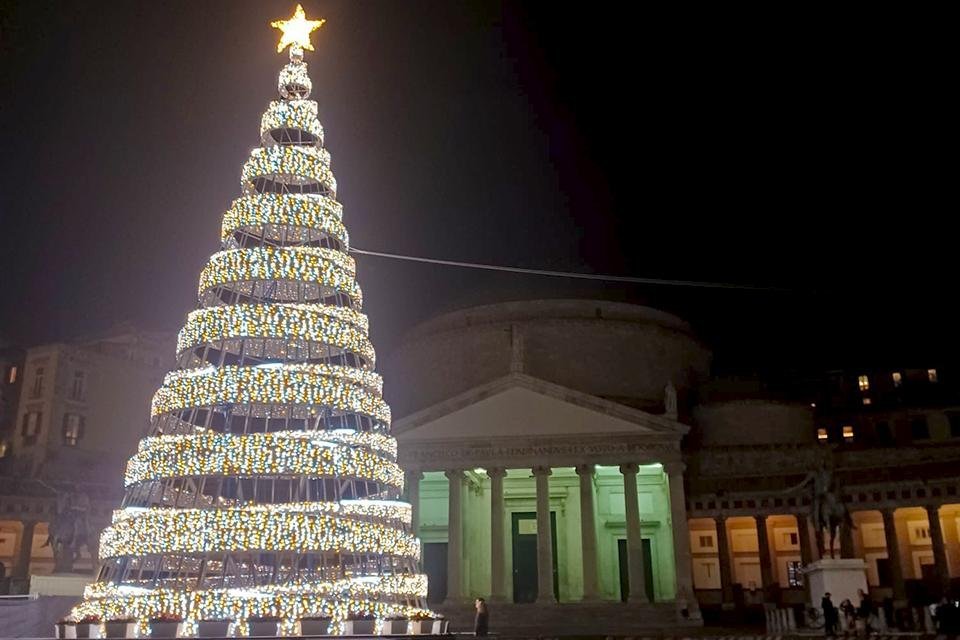 Kerstsfeer in Napels, Italië