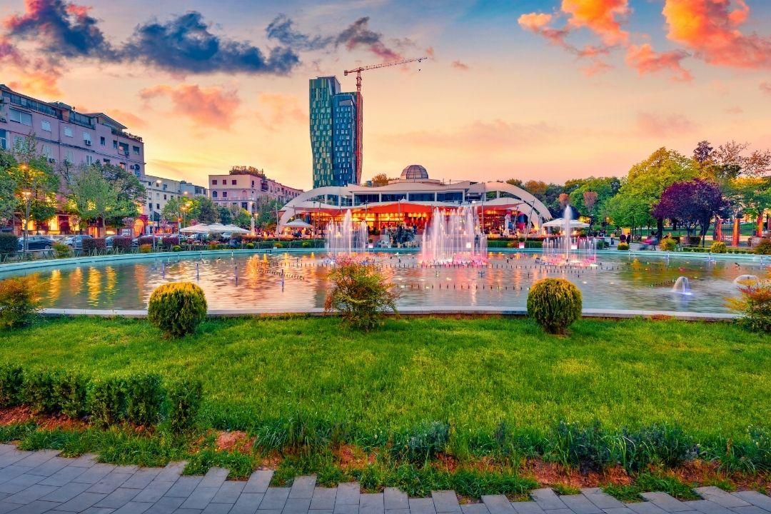 Skanderbegplein in Tirana Albanië