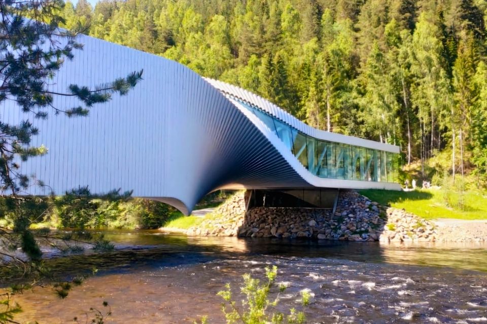 Kistefos Museet, the Twist, Noorwegen | Foto Arvid Høydal