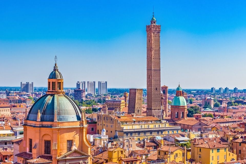Scheve torens in Bologna, Emilia-Romagna, Italië