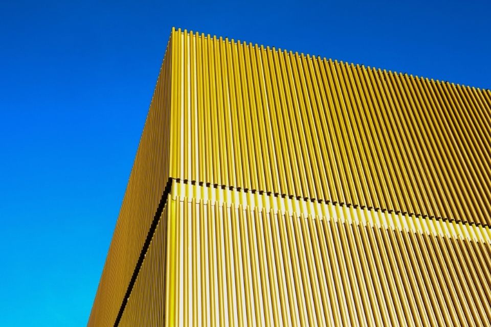 De gouden aanbouw van het Lenbachhaus in München